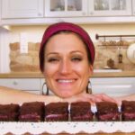 Sandra Exl mit Schoko Brownies